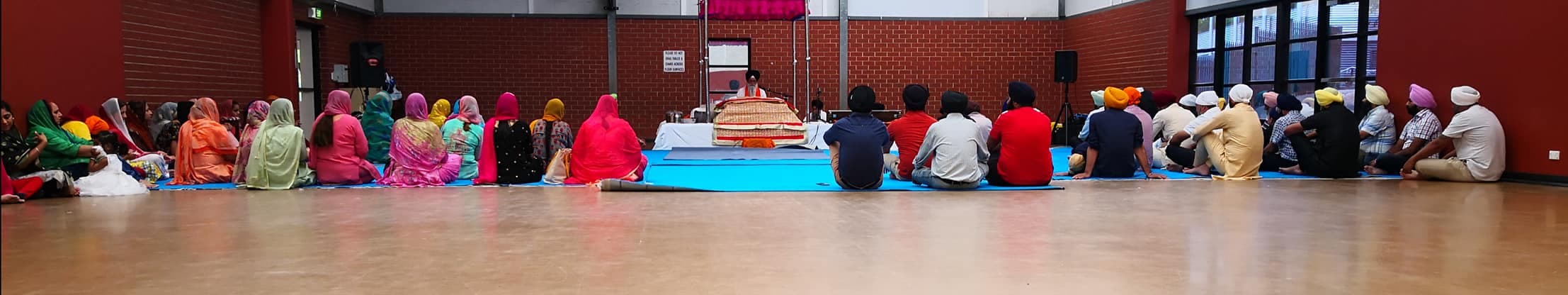 Panoramic view of the Deewan hall